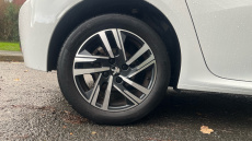 Peugeot 208 1.2 PureTech 100 Allure Premium + 5dr Petrol Hatchback